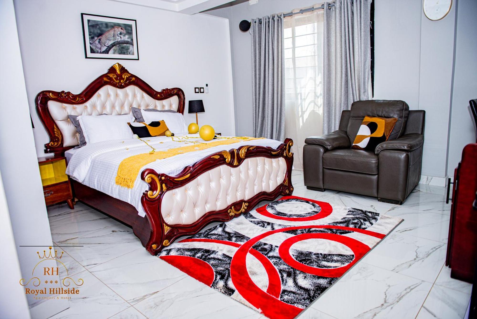 Royal Hillside Apartments And Hotels Yaounde Exterior photo