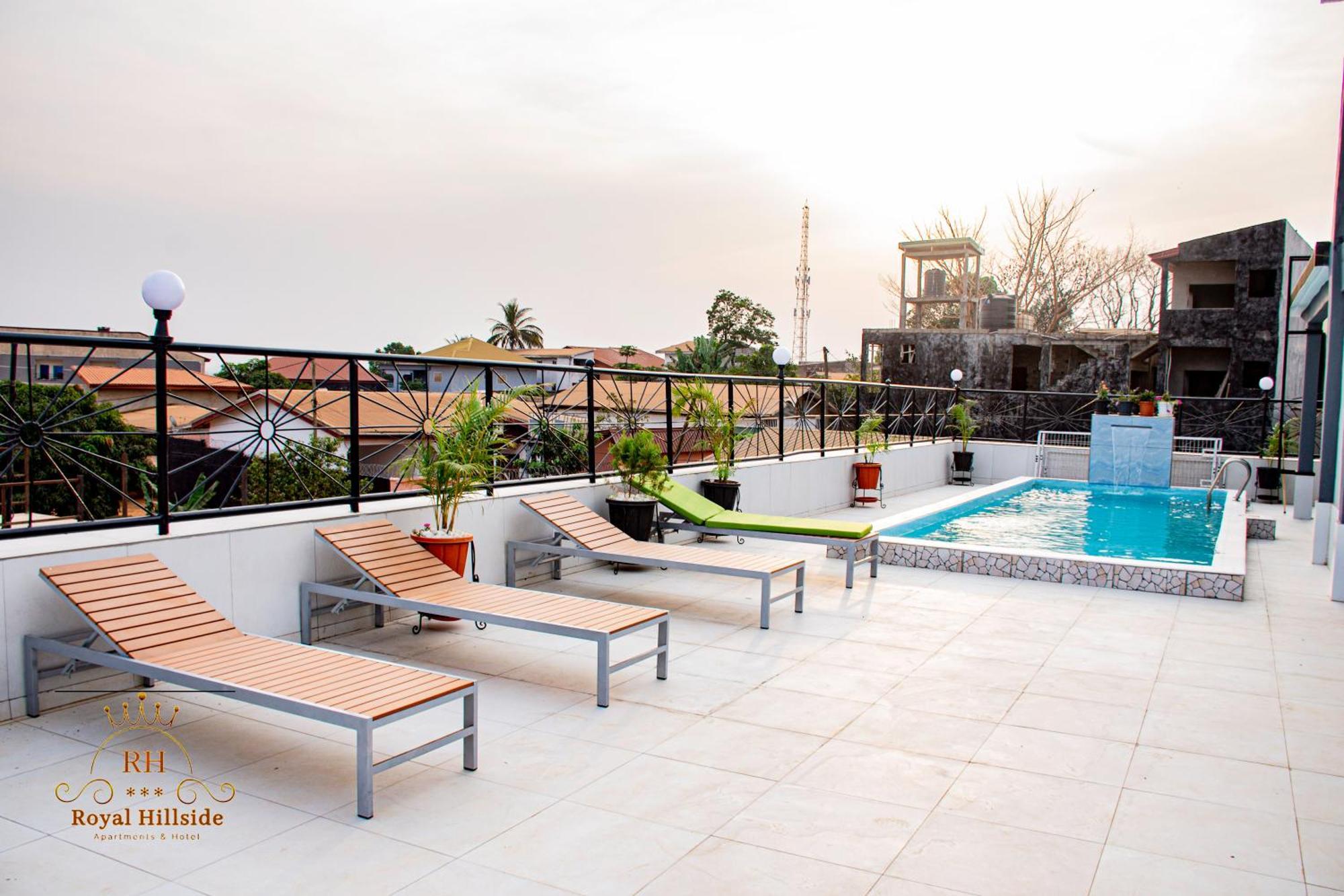 Royal Hillside Apartments And Hotels Yaounde Exterior photo